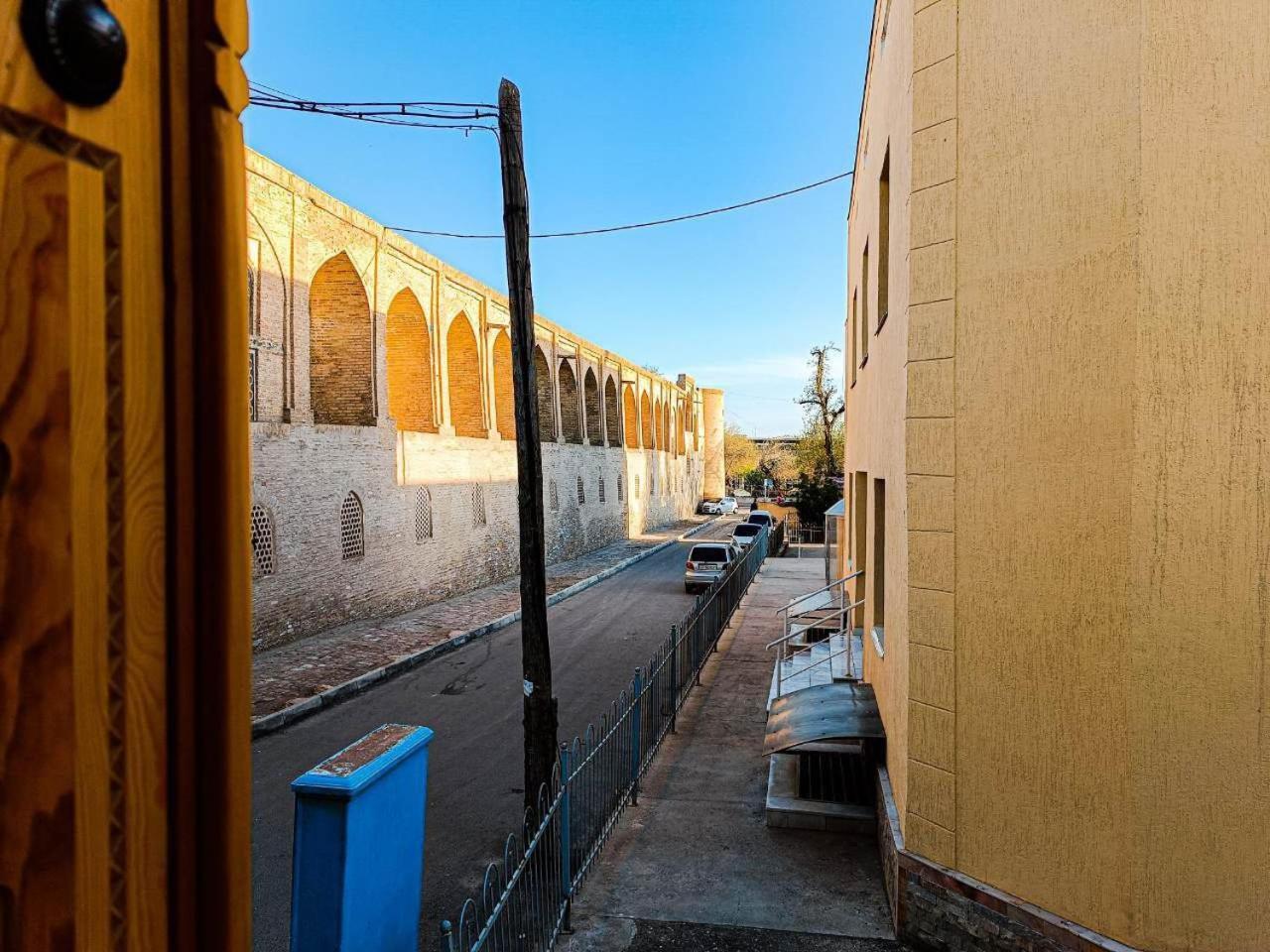 Meros Hotel بخارى المظهر الخارجي الصورة